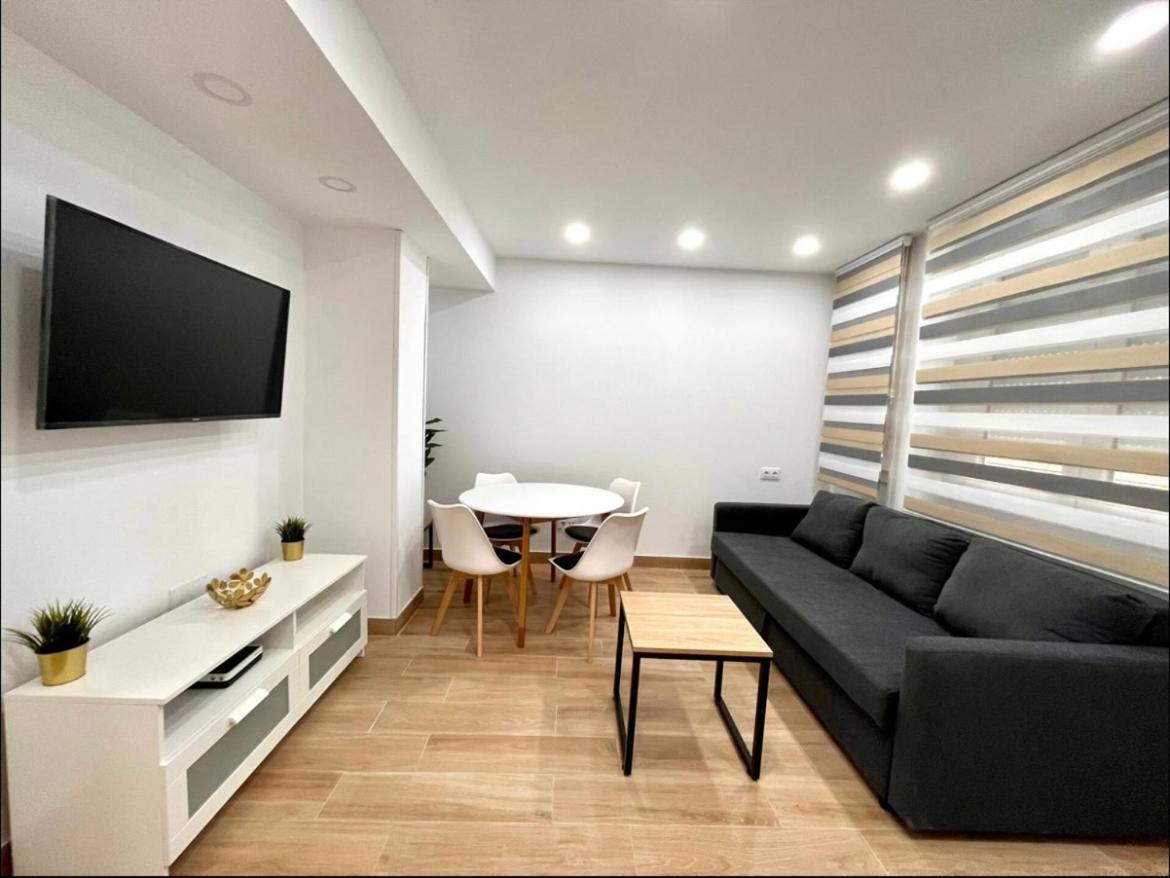 Maximilian Dreams Appartement Madrid Buitenkant foto